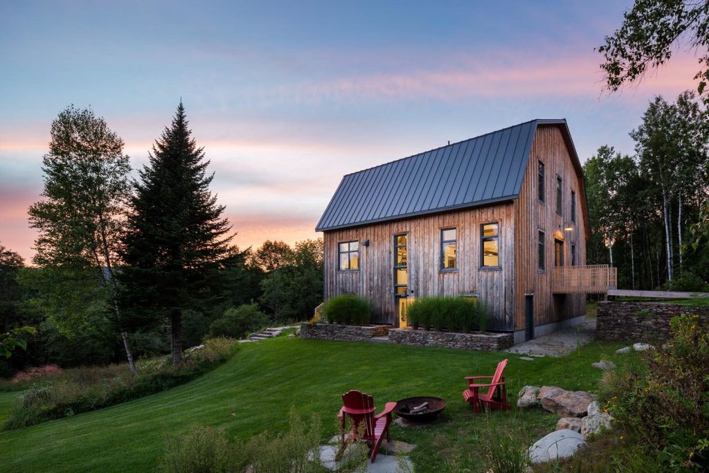 la-firme-la-grange-chalet-the-barn