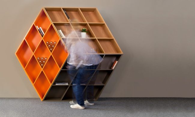 Rubika bookcase