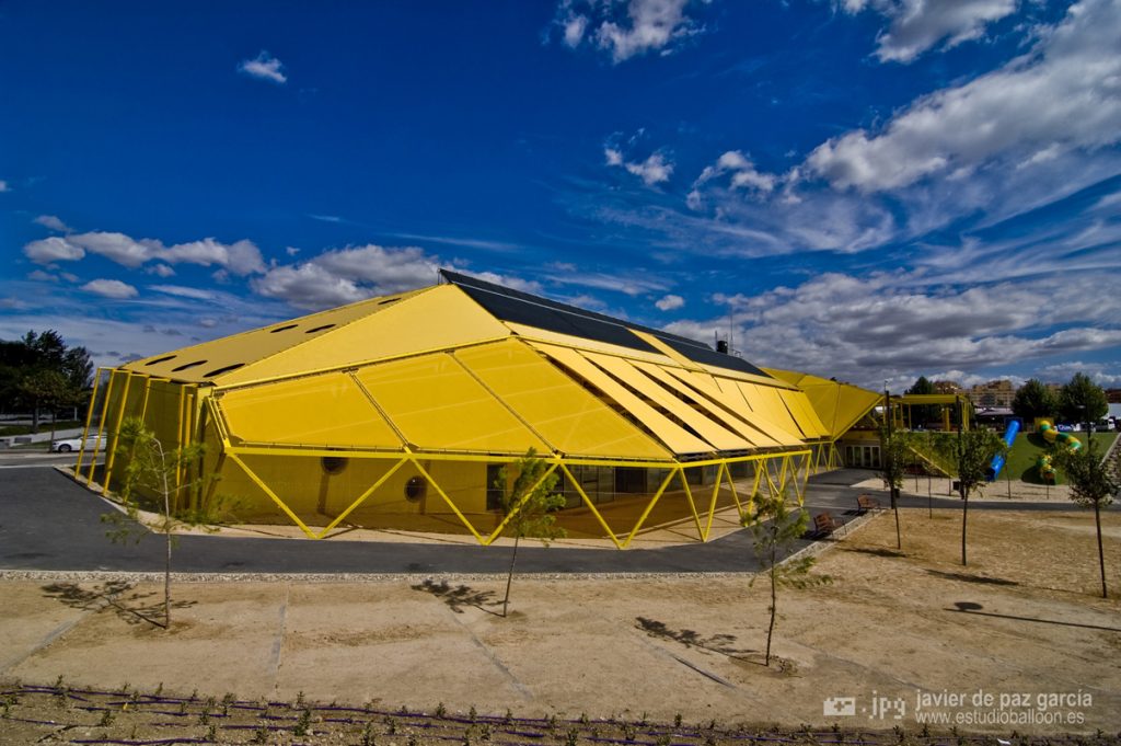 NURSERY SCHOOL + PUBLIC SPACE · RIVAS